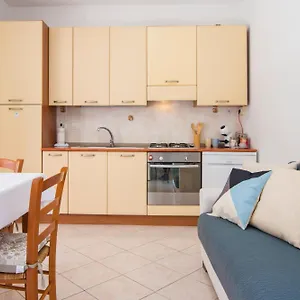  Appartamento oristano Centro Parcheggio Privato, Wifi+netflix